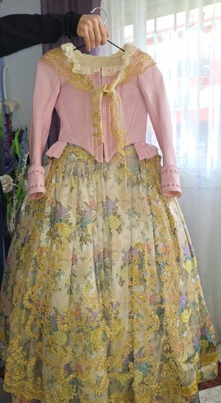 Traje de Fallera Niña Rosa y Dorado