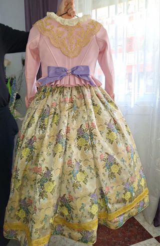 Traje de Fallera Niña Rosa y Dorado
