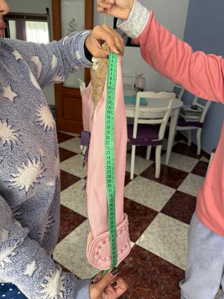 Traje de Fallera Niña Rosa y Dorado