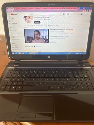 HP Pavilion Intel Core i3 Portátil