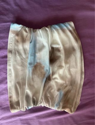 Top con estampado tie-dye