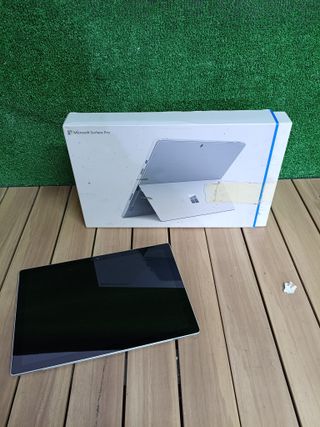 Microsoft Surface Pro 4 - Tablet de 12.3" (Intel Core i5, 4 GB RAM, 128 GB SSD, Windows 10 Pro)