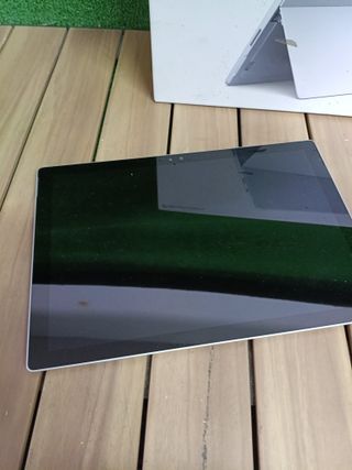Microsoft Surface Pro 4 - Tablet de 12.3" (Intel Core i5, 4 GB RAM, 128 GB SSD, Windows 10 Pro)