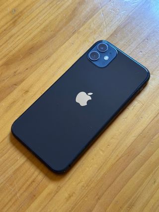 iPhone 11 - Batteria nuova