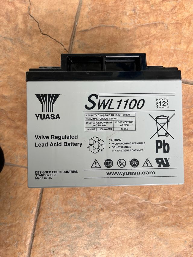 Batería Yuasa SWL1100 12V 39.6Ah VRLA