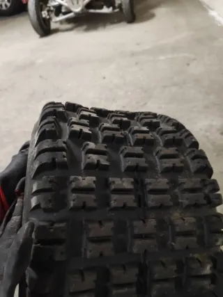 4 Neumáticos Maxxis Razr X