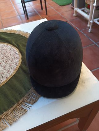 Casco de hípica negro
