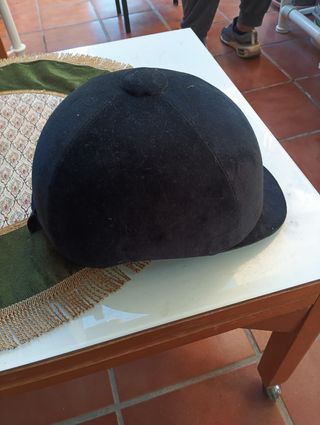 Casco de hípica negro