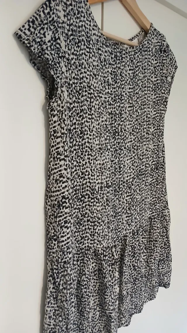 Vestido estampado blanco y negro