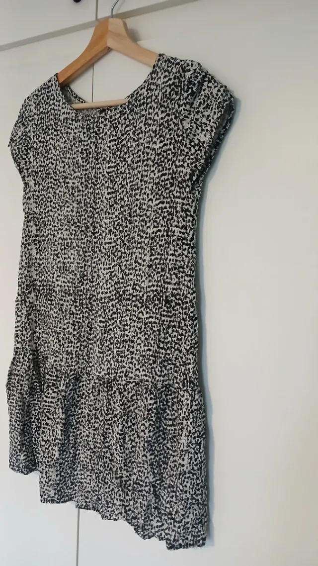 Vestido estampado blanco y negro