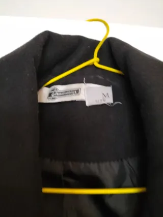 Abrigo negro talla M