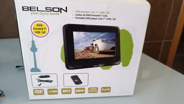 DVD Portátil Belson 7 LCD USB/SD