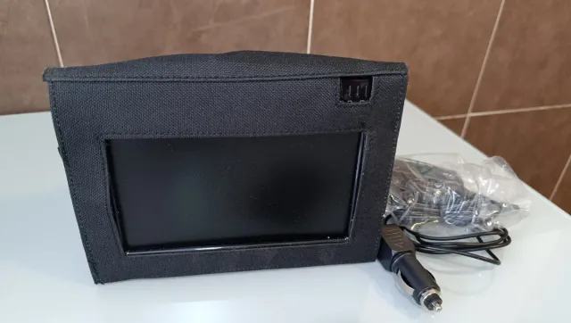 DVD Portátil Belson 7 LCD USB/SD