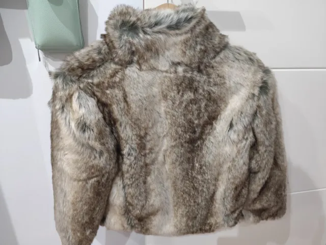 Chaqueta de pelo sintético