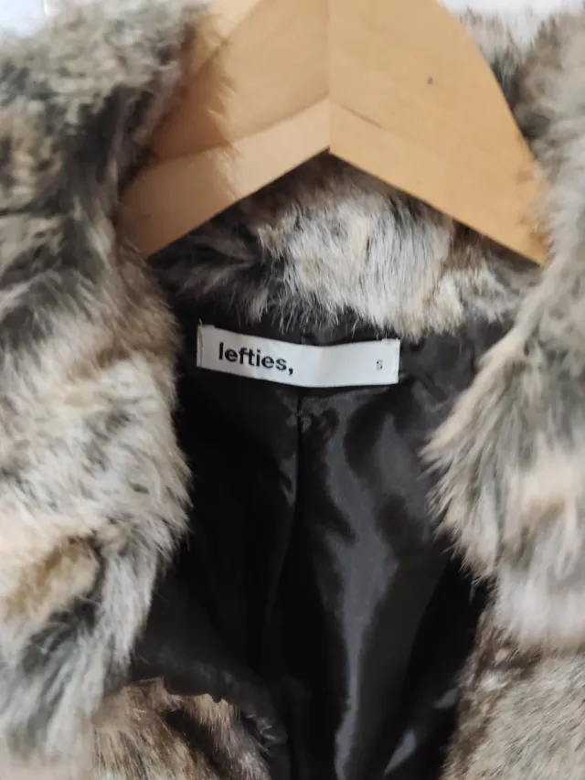 Chaqueta de pelo sintético