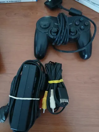 PlayStation 2 Nera con 30 Giochi
