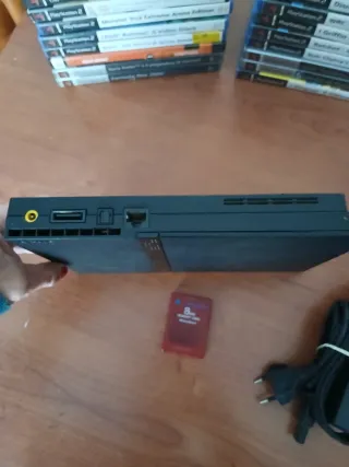 PlayStation 2 Nera con 30 Giochi