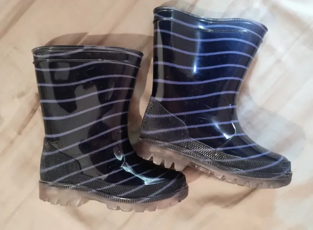 Botas talla 22 (con luces)