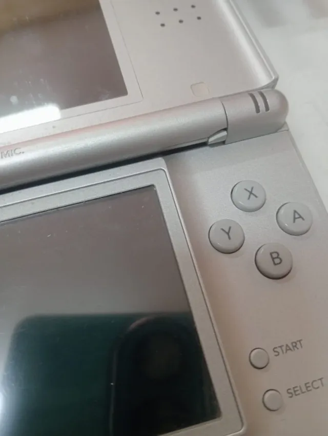 Nintendo DS Lite plateada