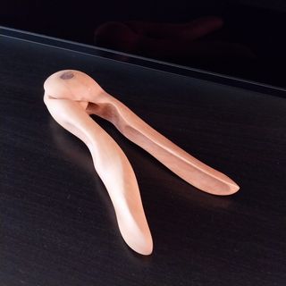 cascanueces artesanal tallado en madera de boj,