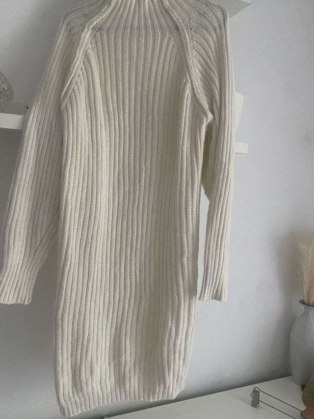 Vestido largo de punto blanco