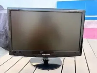 Monitor Samsung LED Negro