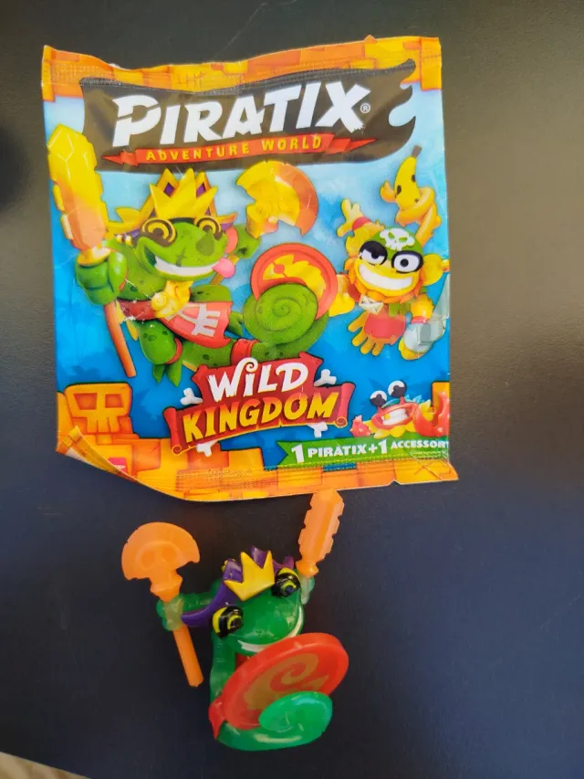 Ultrararo King Kamo Piratix