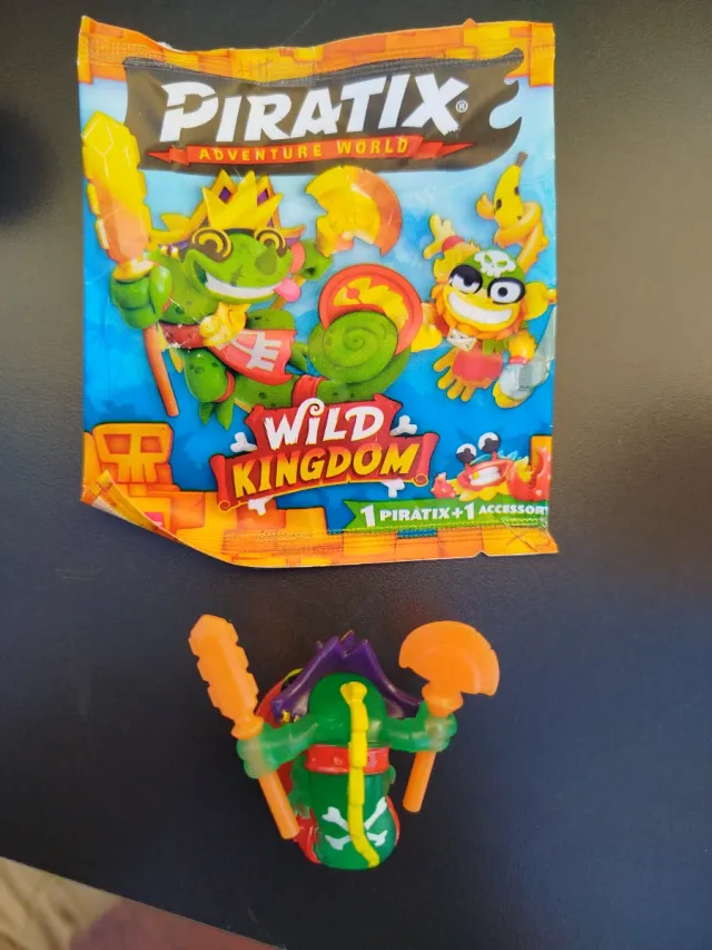 Ultrararo King Kamo Piratix