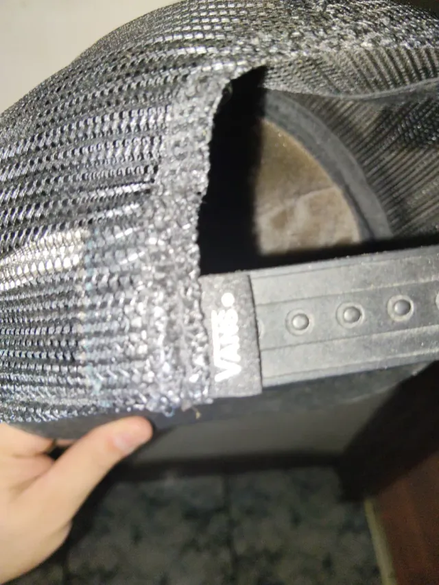 Gorra Vans Camuflaje Negra y Verde