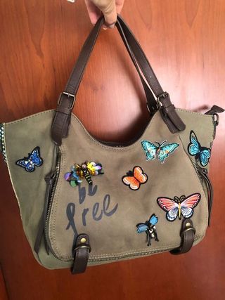 Bolso Desigual (LLEVA 3 PAGA 2)