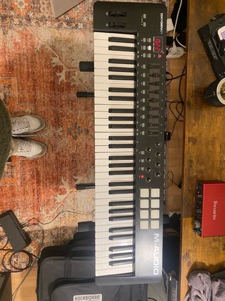Controlador MIDI M-AUDIO Oxygen61