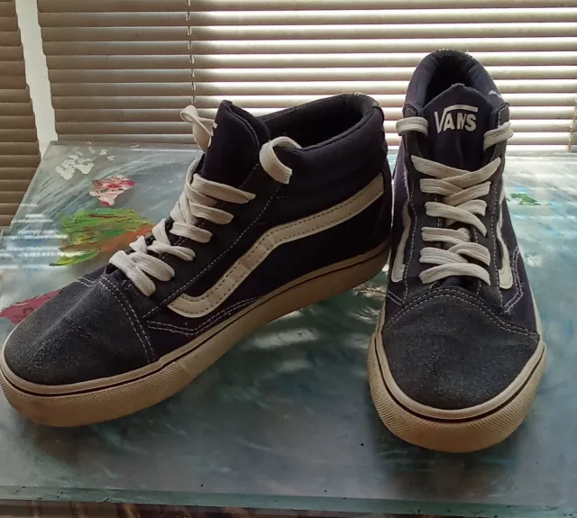 48h Lunes 
Botas Vans Talla 38 Azul Marino