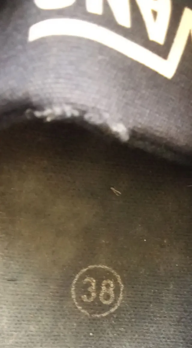 48h Lunes 
Botas Vans Talla 38 Azul Marino