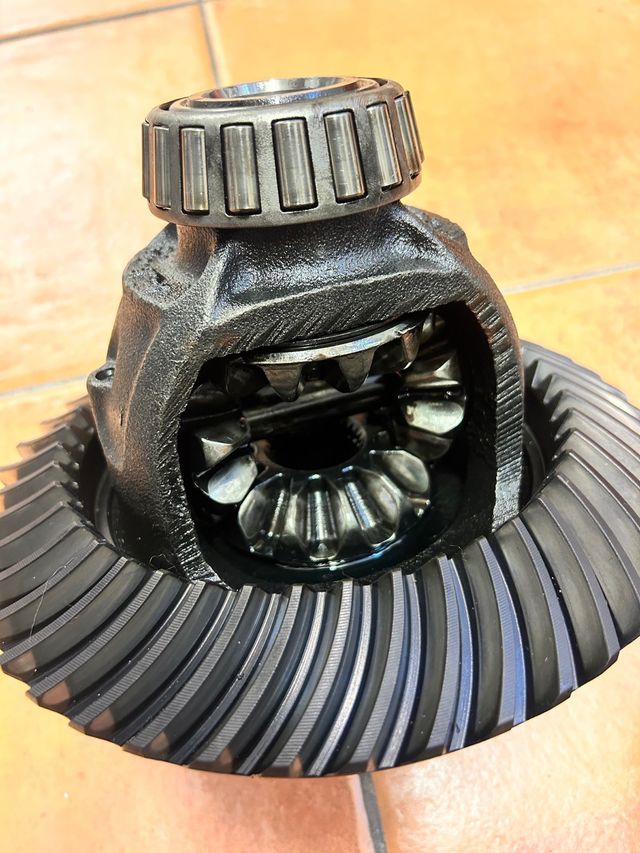 Diferencial Jeep JK Dana 44 3.21 Trasero