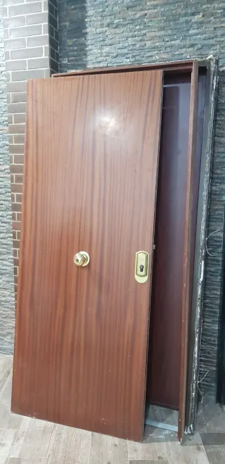 Puertas Blindadas Madera