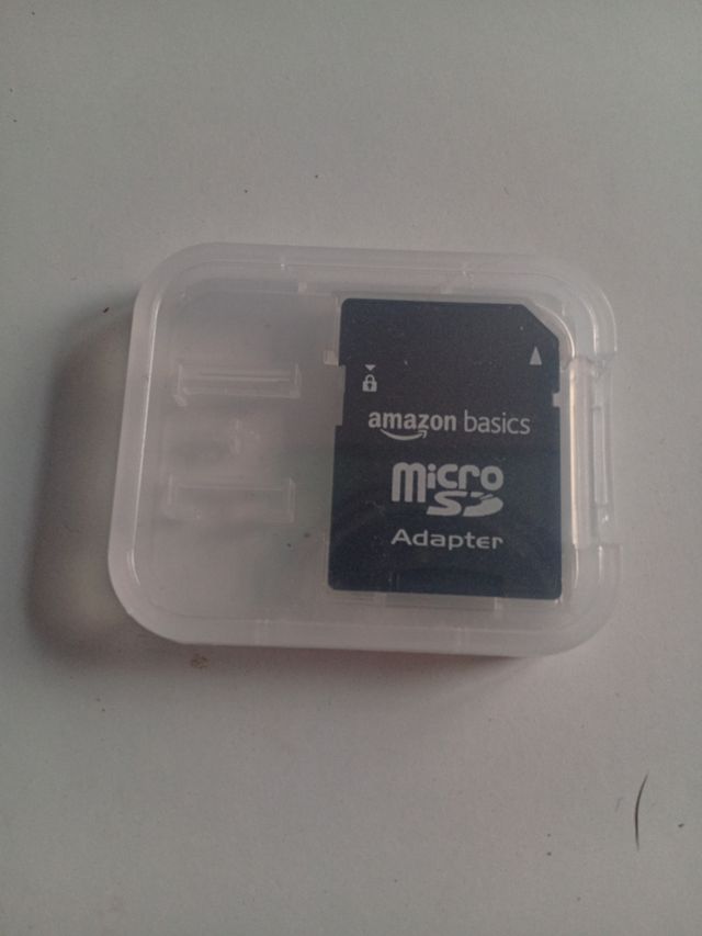 Adaptador Tarjeta Micro SD Amazon Basics