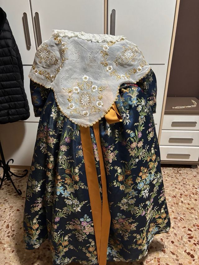 Traje de Fallera Azul marino
