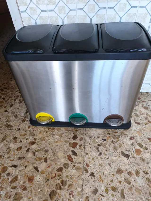Papelera de reciclaje 3 compartimentos