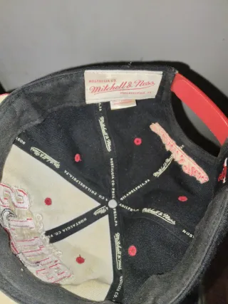 Gorra Chicago Bulls Negra y Roja