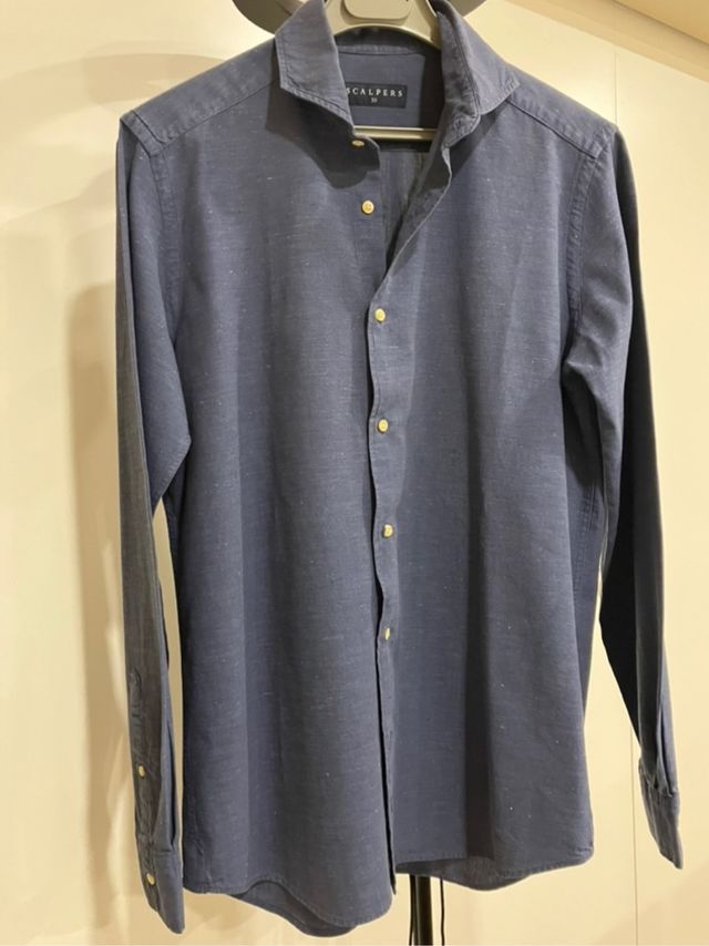 Camisa Scalpers azul talla 39.