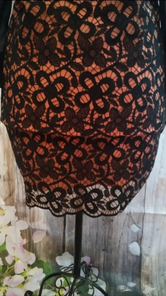 Vestido Hoss Intropia Negro y Naranja Encaje