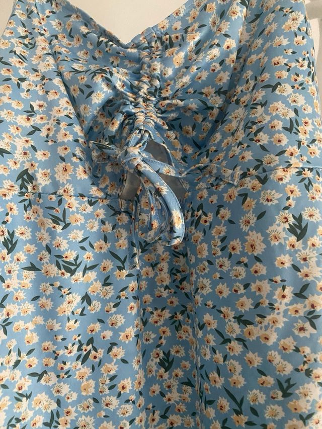 Vestido azul floral tirantes