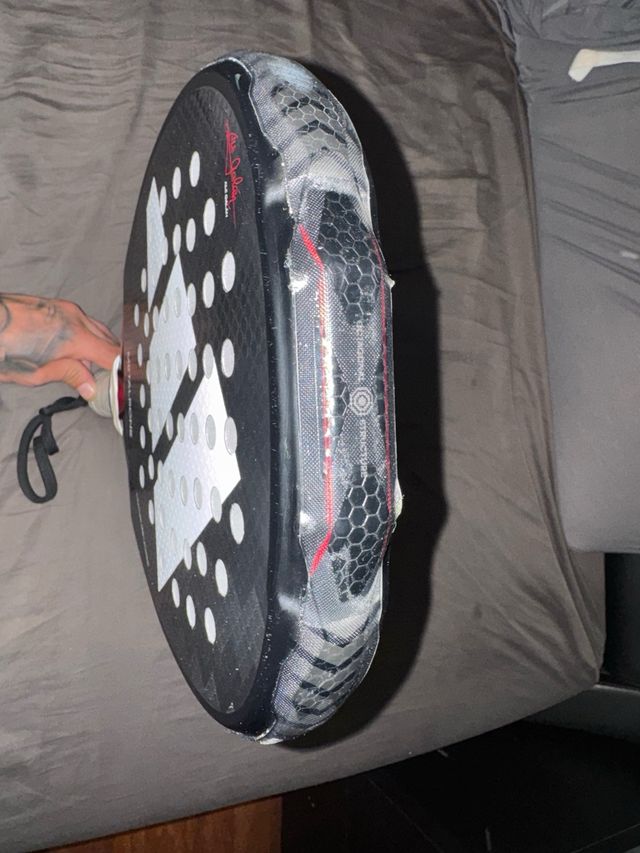 Pala Padel Adidas Metalbone 3.3