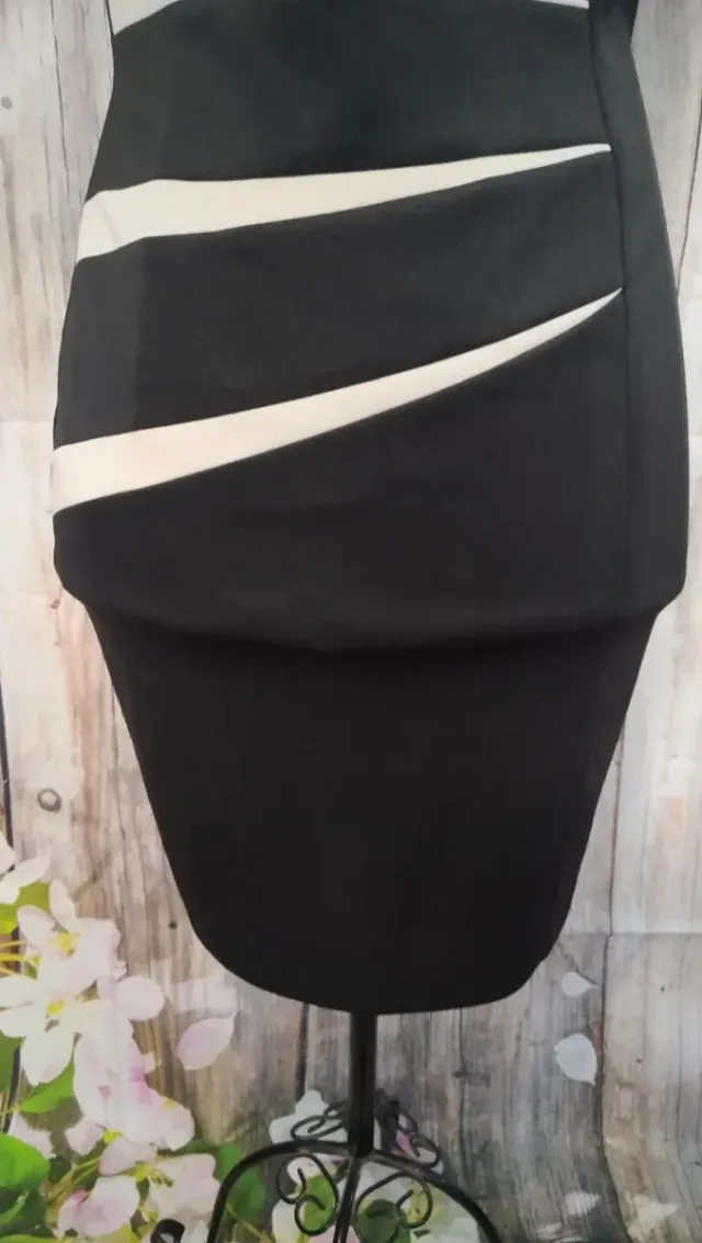 Vestido Negro y Blanco