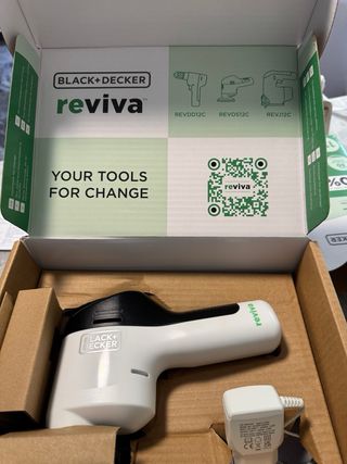 Lijadora Inalámbrica Black+Decker Reviva 12V