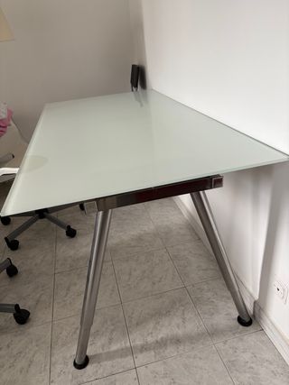 Tavolo Ikea in vetro e metallo 160x80 cm