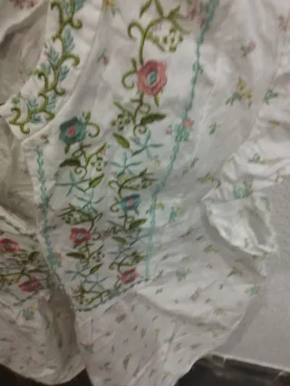 Camisa bordada flores multicolor