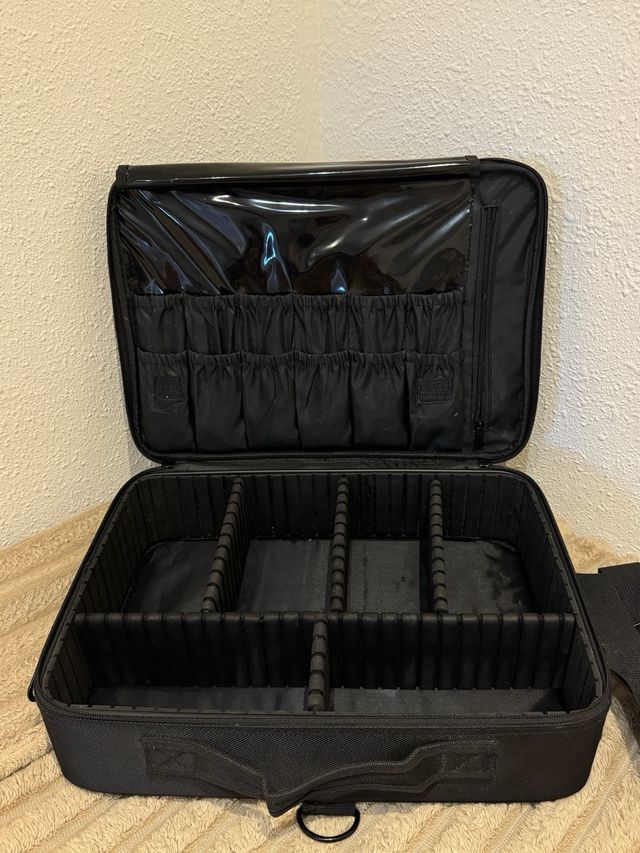 Maletín profesional maquillaje Pollie