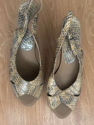 Sandalias de vestir piel serpiente