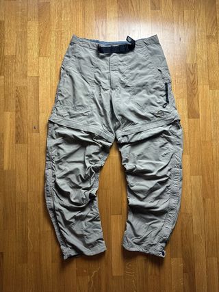 Pantalón convertible Mountain Hardwear beige